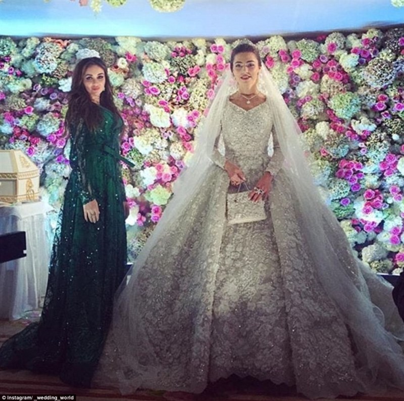 Elie Saab Behind Russian's $1B Wedding